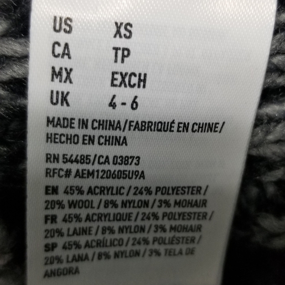 American Eagle Outfitters Fair Isle Rainbow Snowflake Jegging Knit Sweater. XS. - Picture 6 of 6